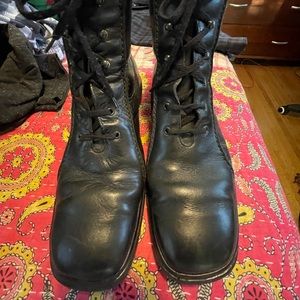 Mephisto flat lace up boots. Black. Size 10.5